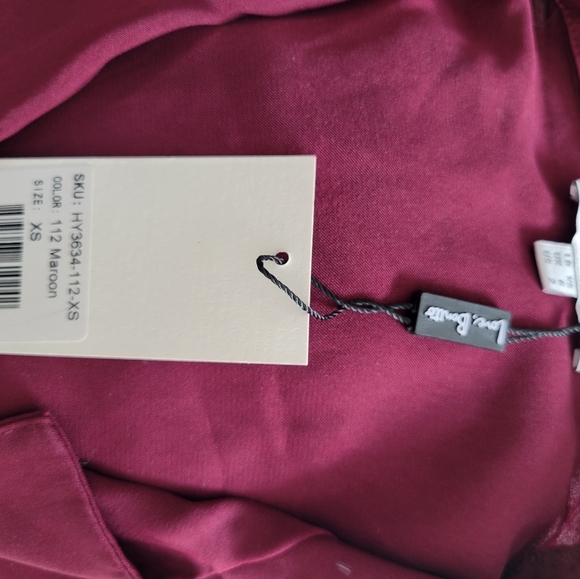 NWT red burgrundy crop top blouse by Love Bonito - Picture 9 of 9